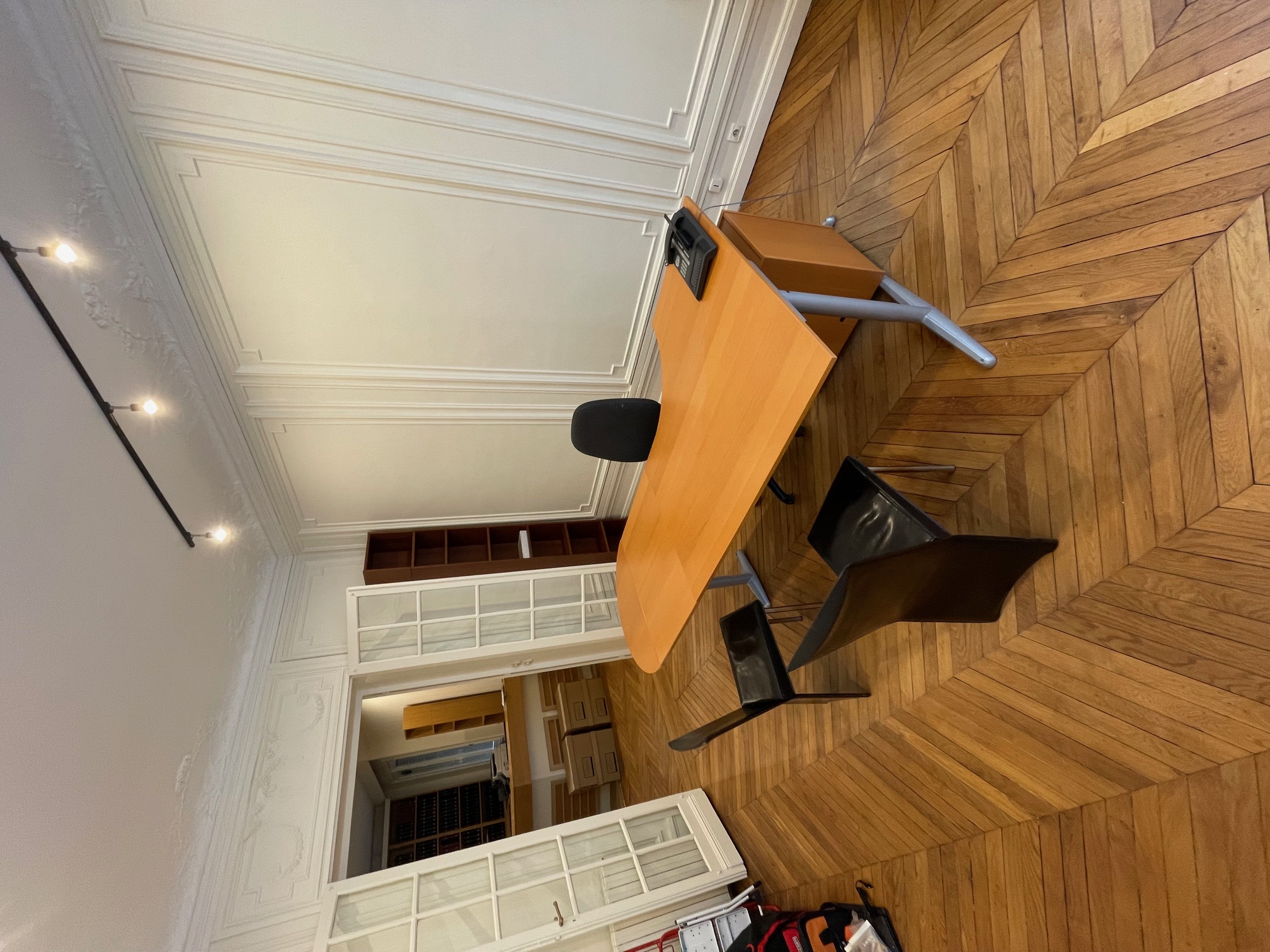 Bureau 17 m² à louer Paris 7 Conseil national des barreaux